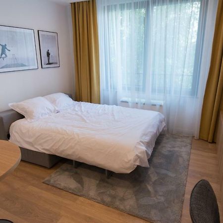 Arbans Elegant Apartment In The City Center Bucharest Exterior photo